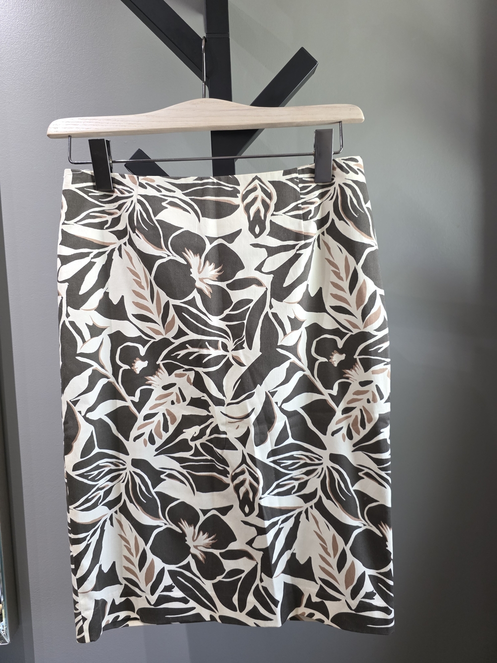 Floral Print Pencil Skirt in Brown and Cream
